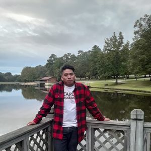 Meet your Posher, Hugo